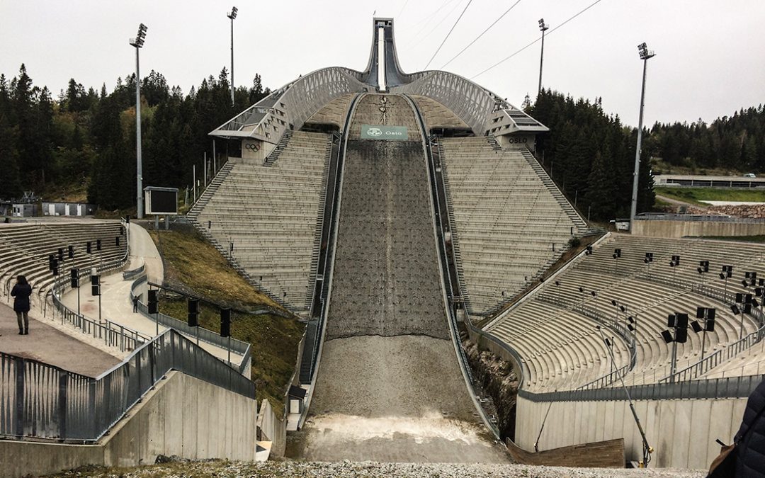 Όσλο με αυτοκίνητο, Holmenkollen & Πάρκο του Vigeland